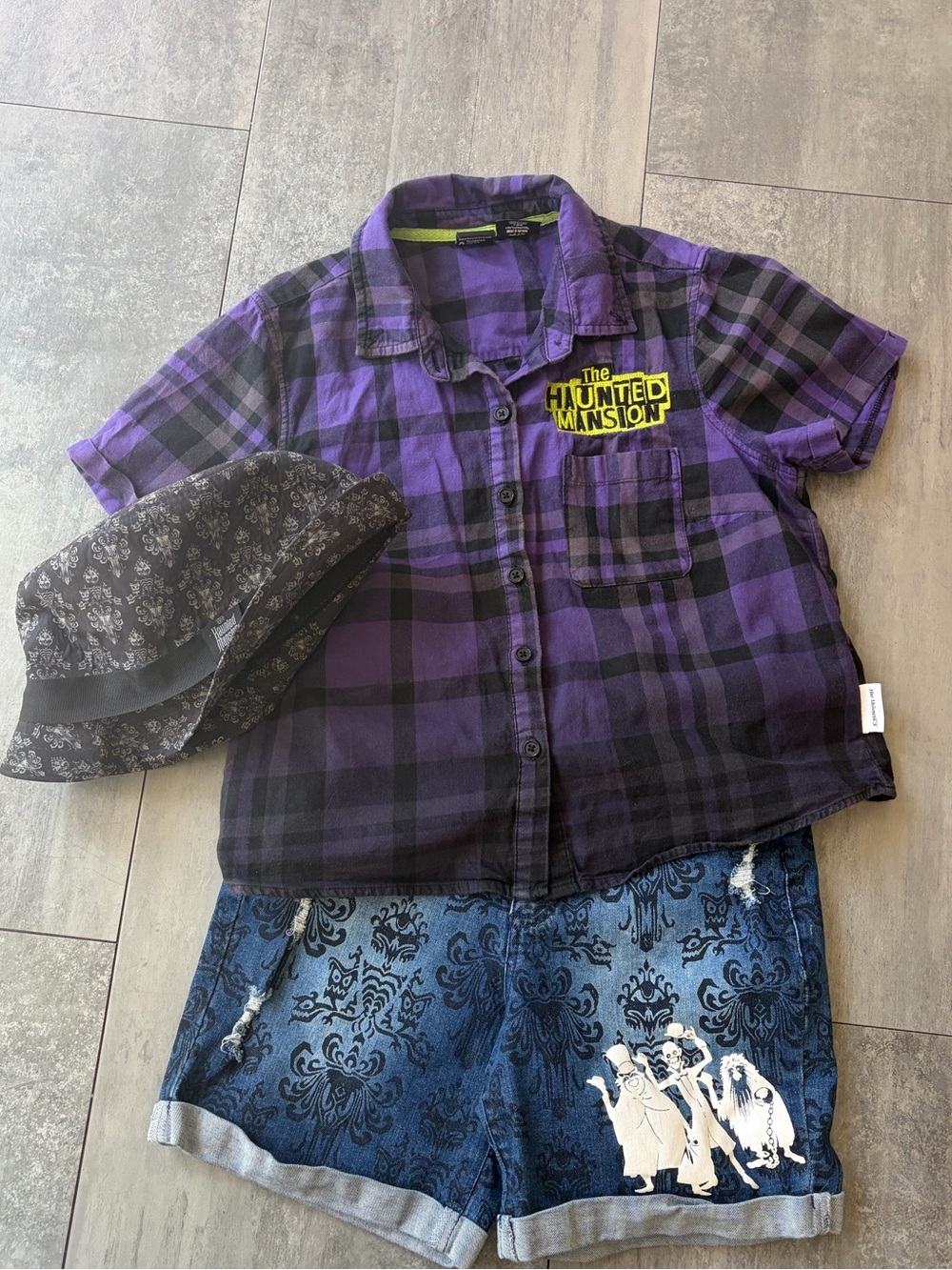 Her Universe/Disney Purple and Black Plaid Haunted Mansion Shirt/Shorts/Hat